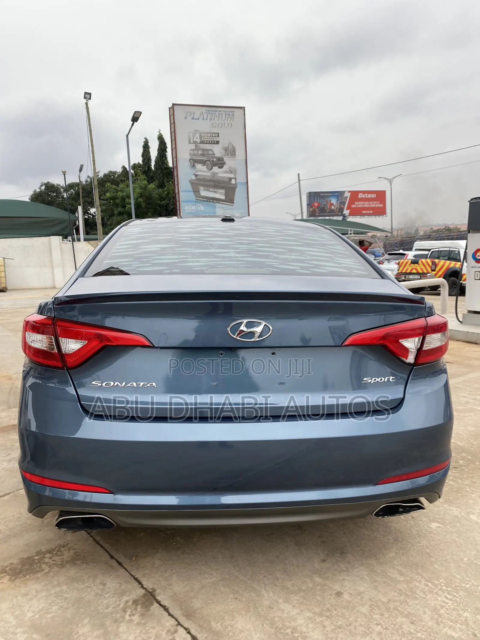 Hyundai Sonata Sport 2.0T Sedan FWD (2.0L 4cyl 6A) 2016 Blue