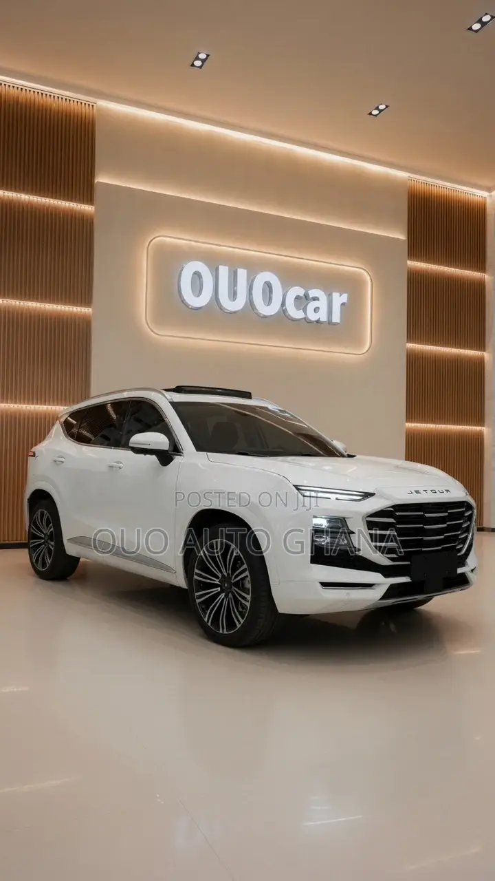 Jetour X70 Plus 1.6 7-Seater FWD 2021 White