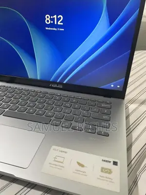 New Laptop Asus X409JA 8GB Intel Core i7 SSD 1T