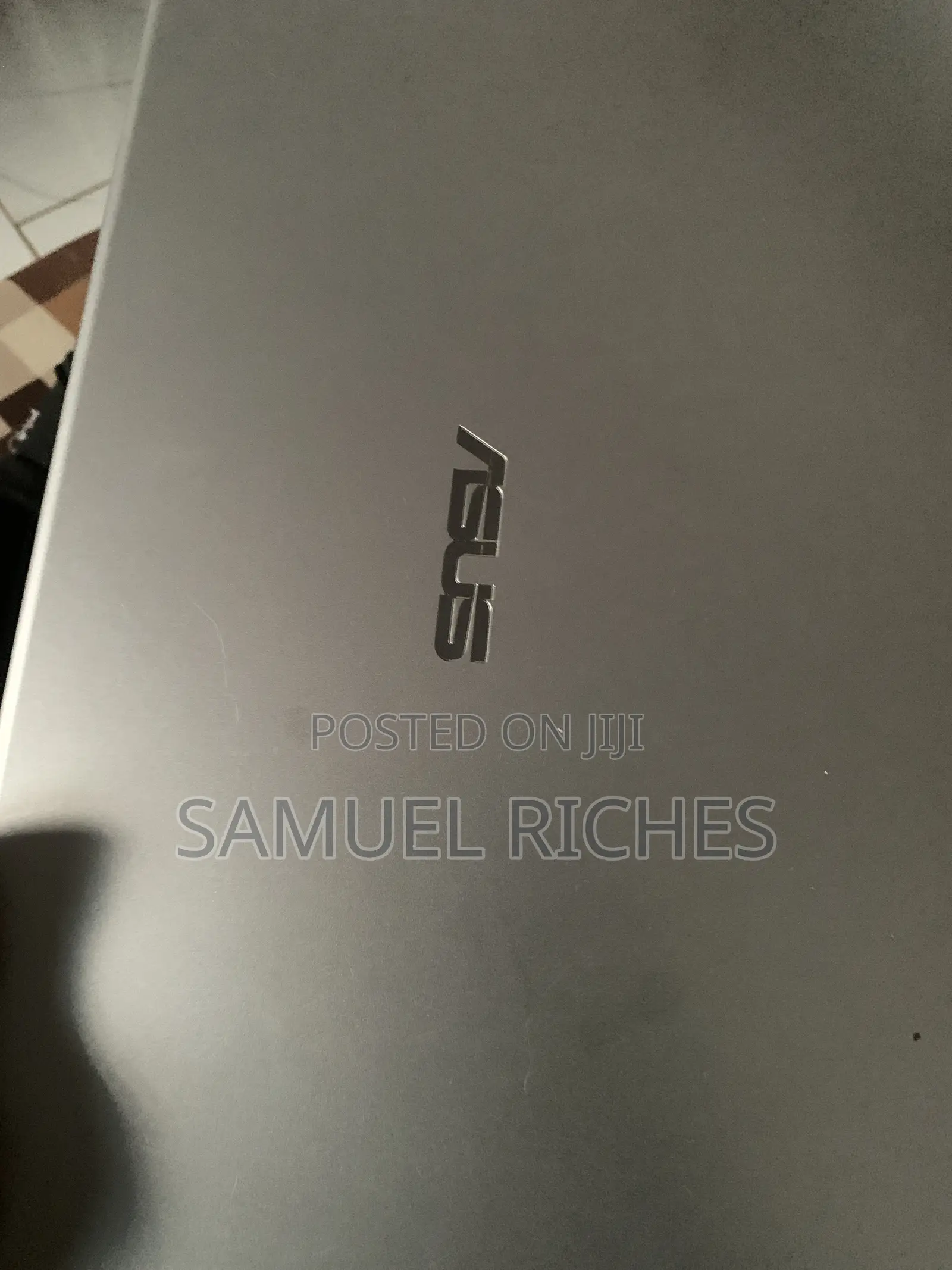 New Laptop Asus X409JA 8GB Intel Core i7 SSD 1T