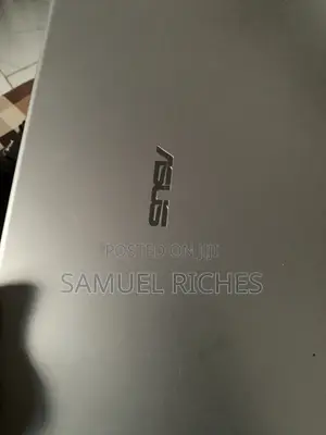 New Laptop Asus X409JA 8GB Intel Core i7 SSD 1T