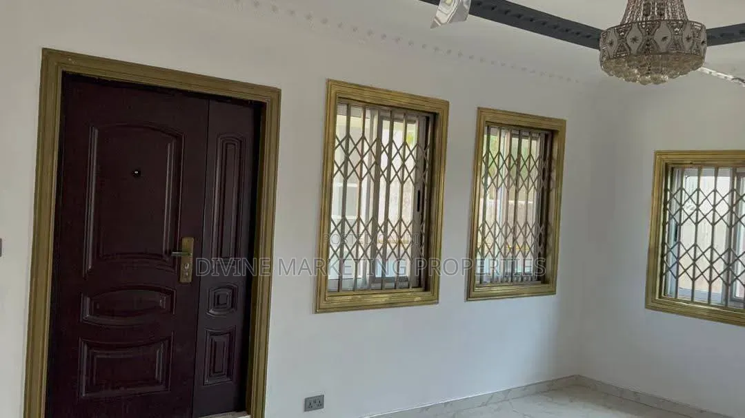2bdrm House in Mc Carthy Hills for sale