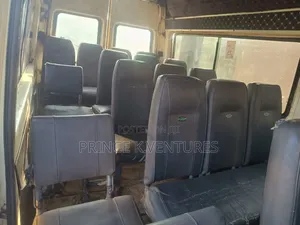 Volkswagen Transporter 2005 White