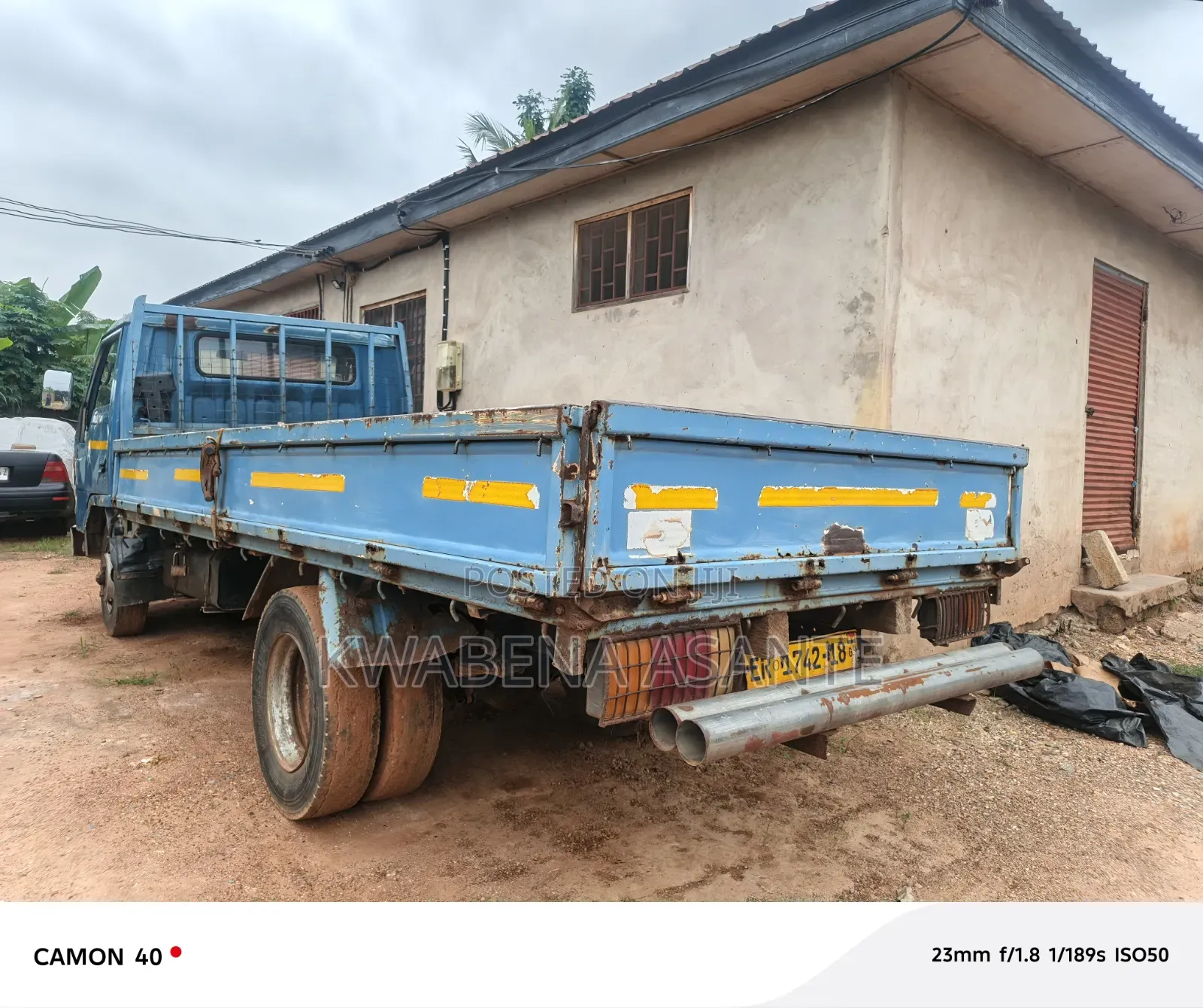 Hyundai Mighty 1, Strong Engine Only Small Bodywork Needed, Moving Car