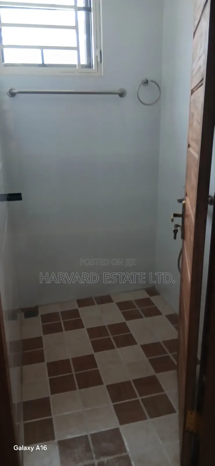 7bdrm House in Tech Ayeduase Knust, Kumasi Metropolitan for rent