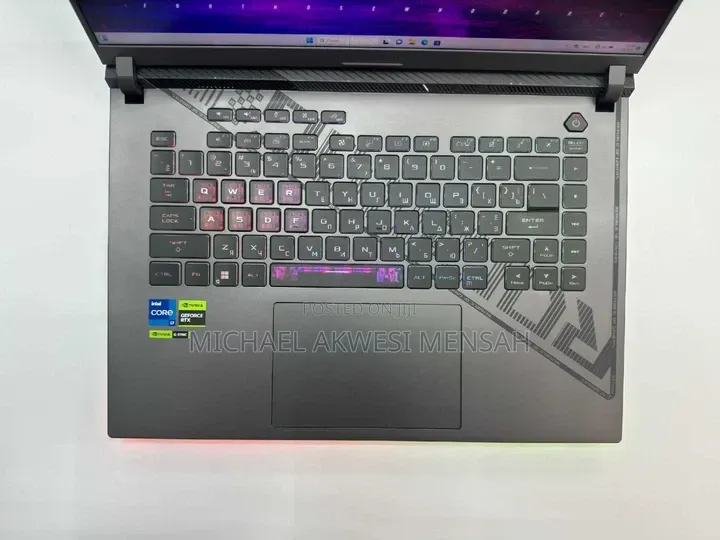 New Laptop Asus ROG Strix G16 16GB Intel Core i7 SSD 1T