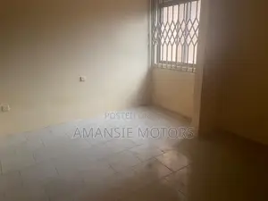 1bdrm Shared Apartment in Men’S Esate, Sakumono for rent