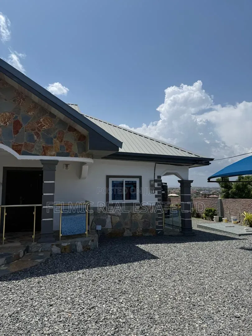 2bdrm House in Felmic Real Estate, McCarthy Hill for sale