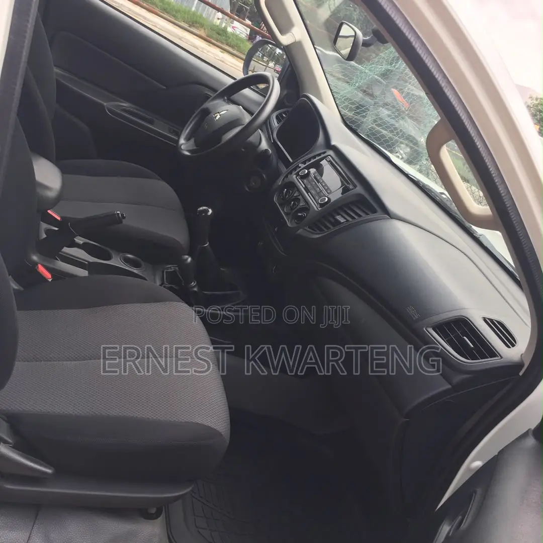 Mitsubishi L200 2023 White