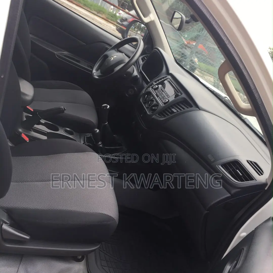 Mitsubishi L200 2023 White