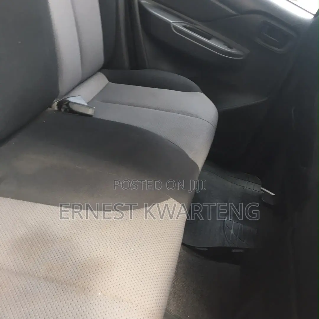 Mitsubishi L200 2023 White