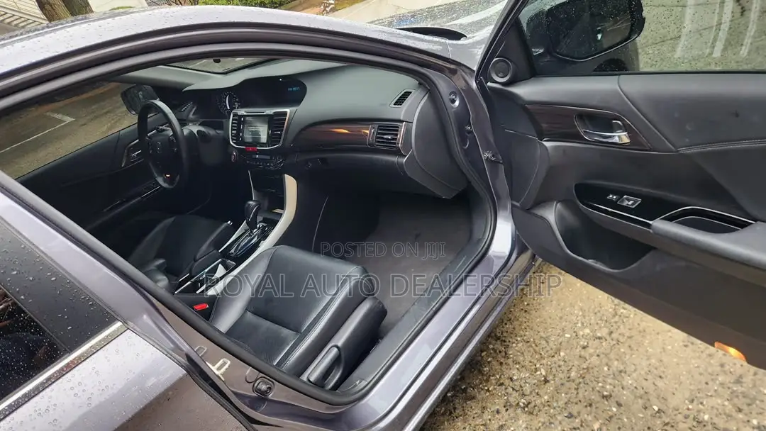 Honda Accord LX 4dr Sedan FWD (2.4L 4cyl 2A) 2017 Black