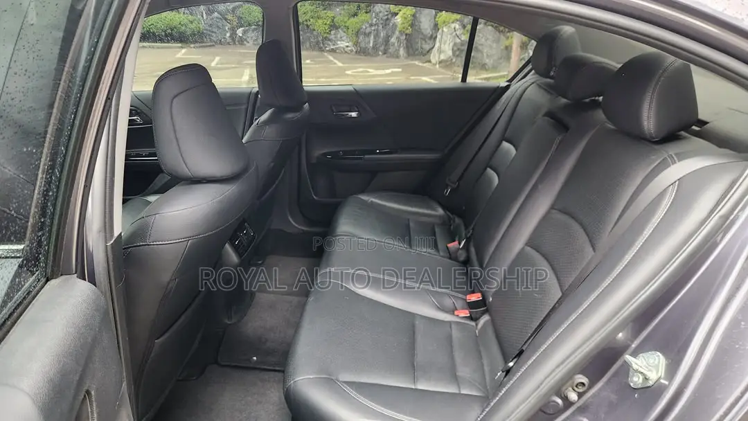 Honda Accord LX 4dr Sedan FWD (2.4L 4cyl 2A) 2017 Black