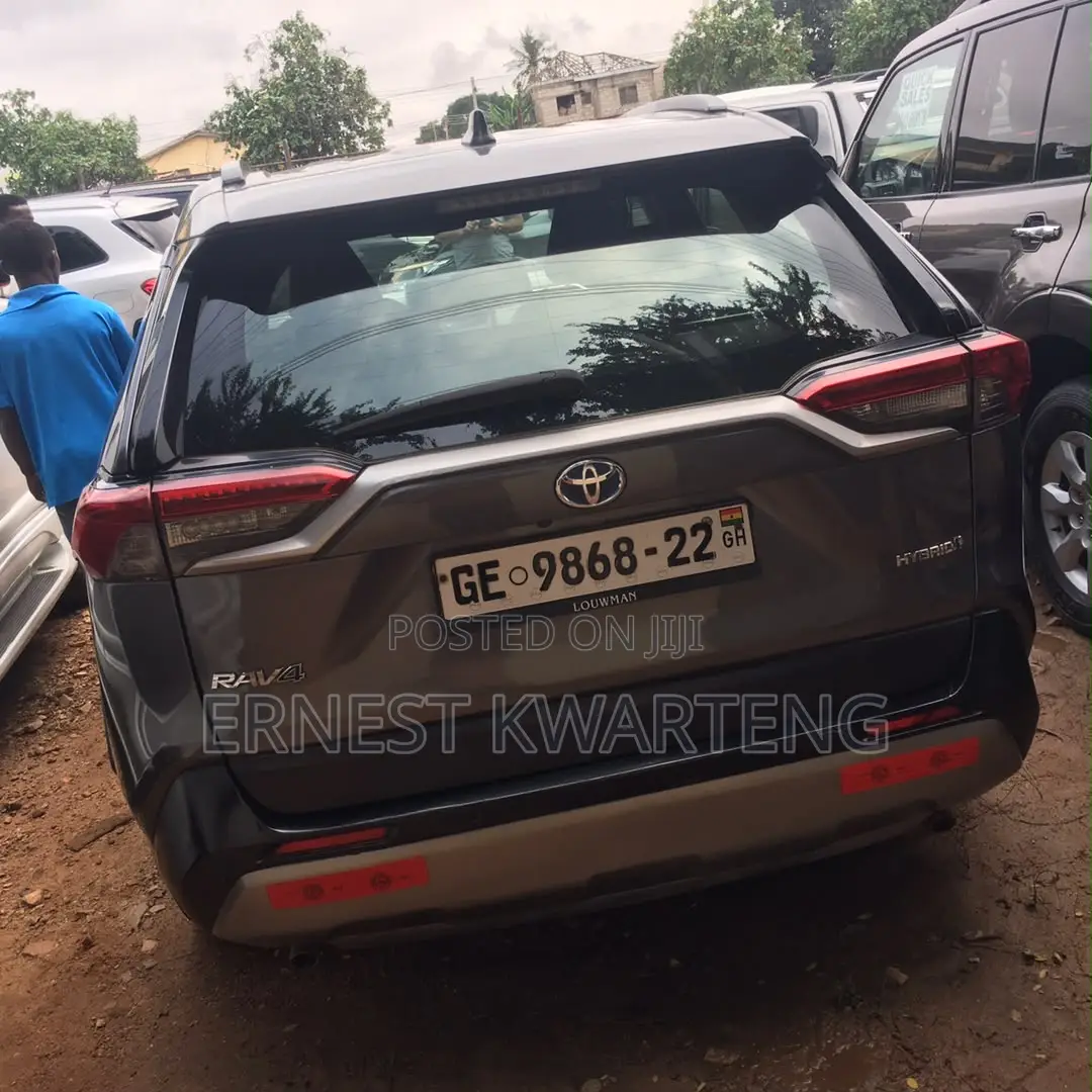 Toyota RAV4 2021 Gray