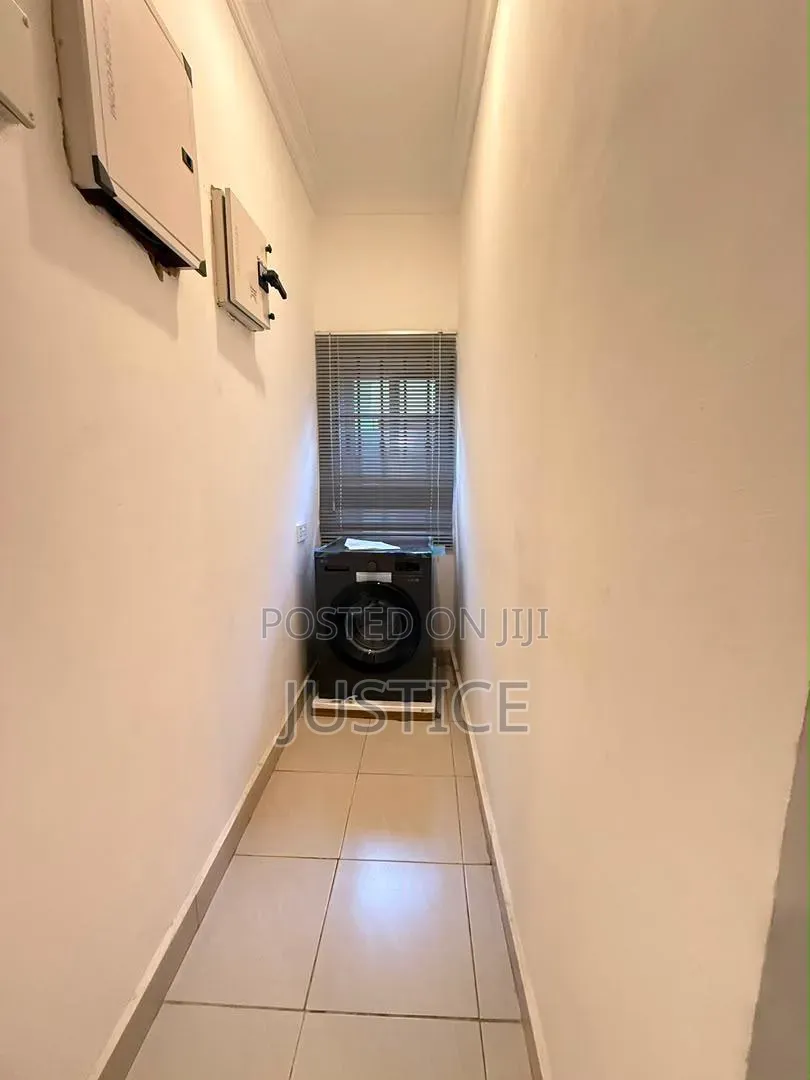 Furnished 3bdrm House in Ashaley Botwe, School Junction for rent