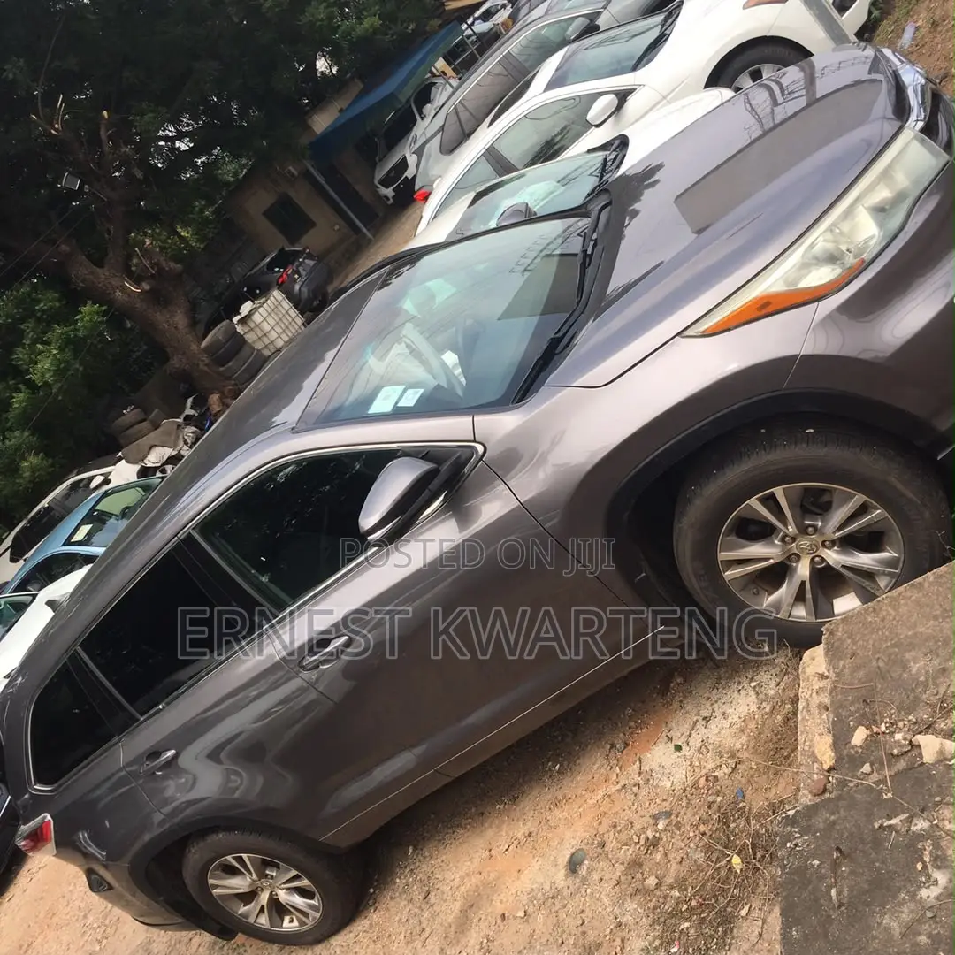 Toyota Highlander 2018 Gray