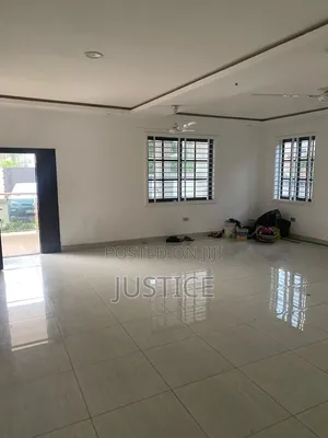 4bdrm House in West Legon, Medifem Area for rent
