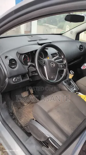 Opel Meriva 2011 Gray