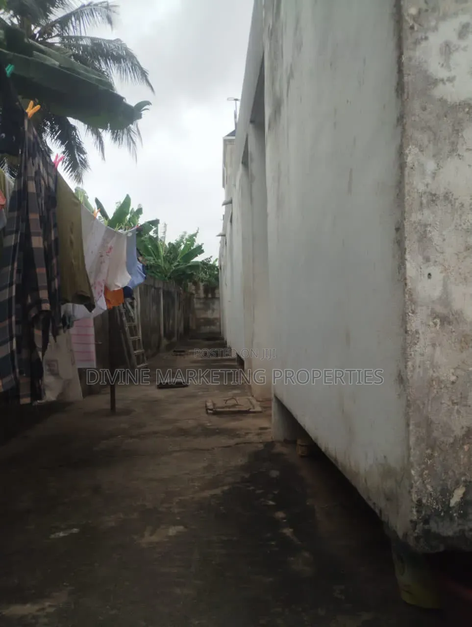 5bdrm House in Nyamekye, Presby Church Area for sale