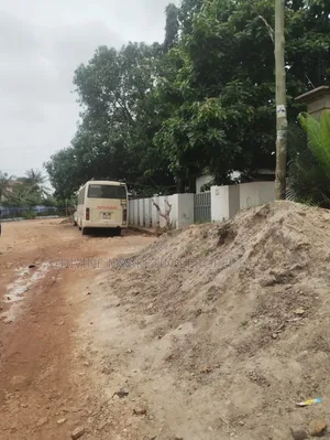 5bdrm House in Nyamekye, Presby Church Area for sale