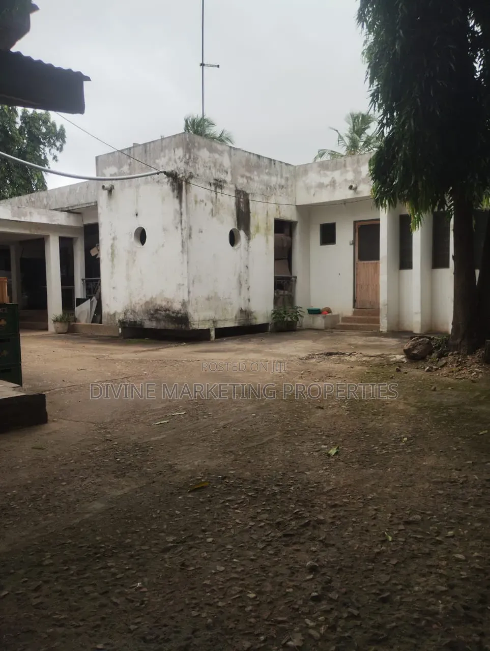 5bdrm House in Nyamekye, Presby Church Area for sale