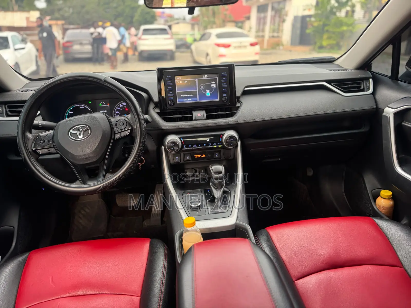 Toyota RAV4 LE AWD 2020 Red