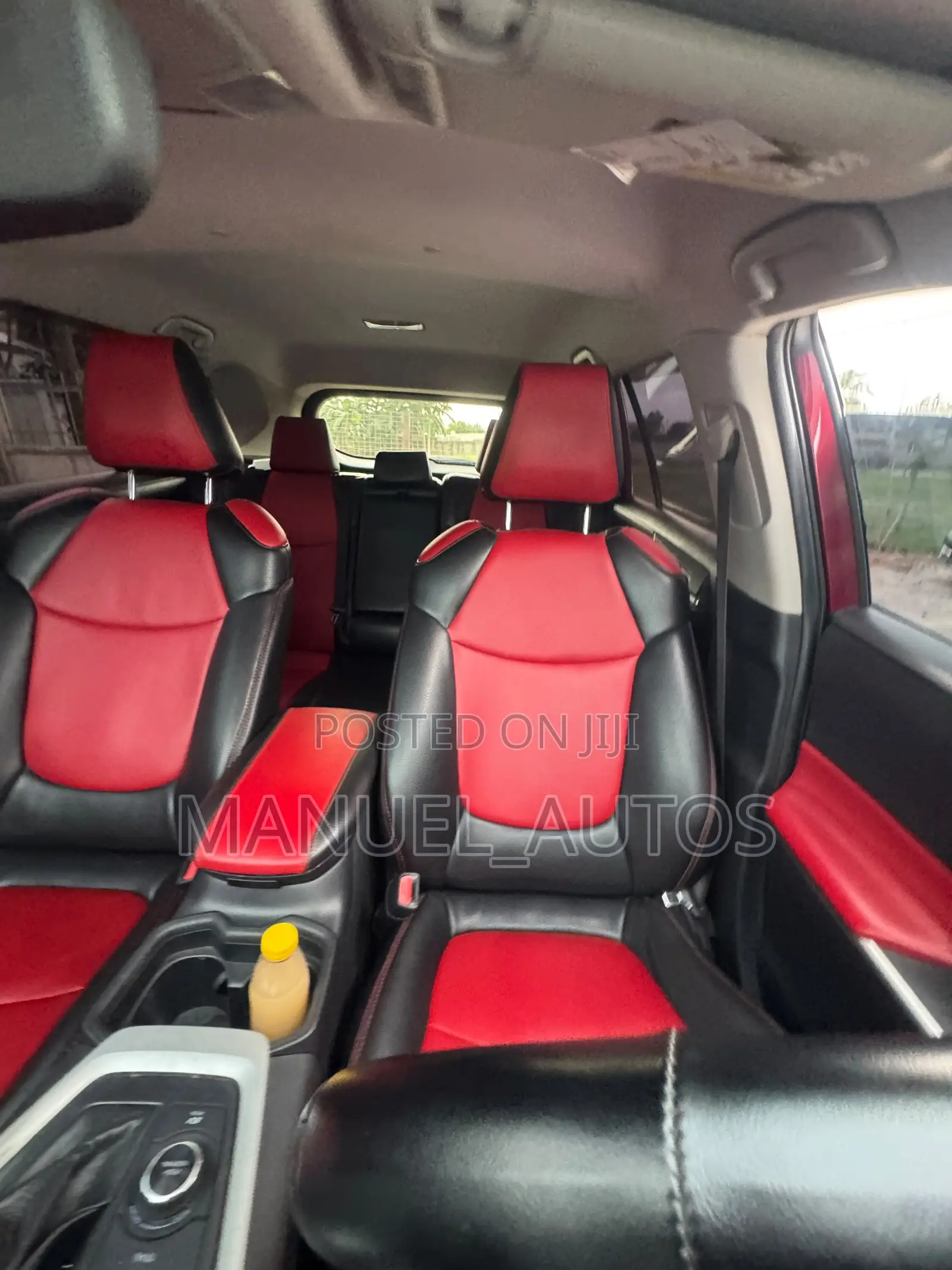 Toyota RAV4 LE AWD 2020 Red