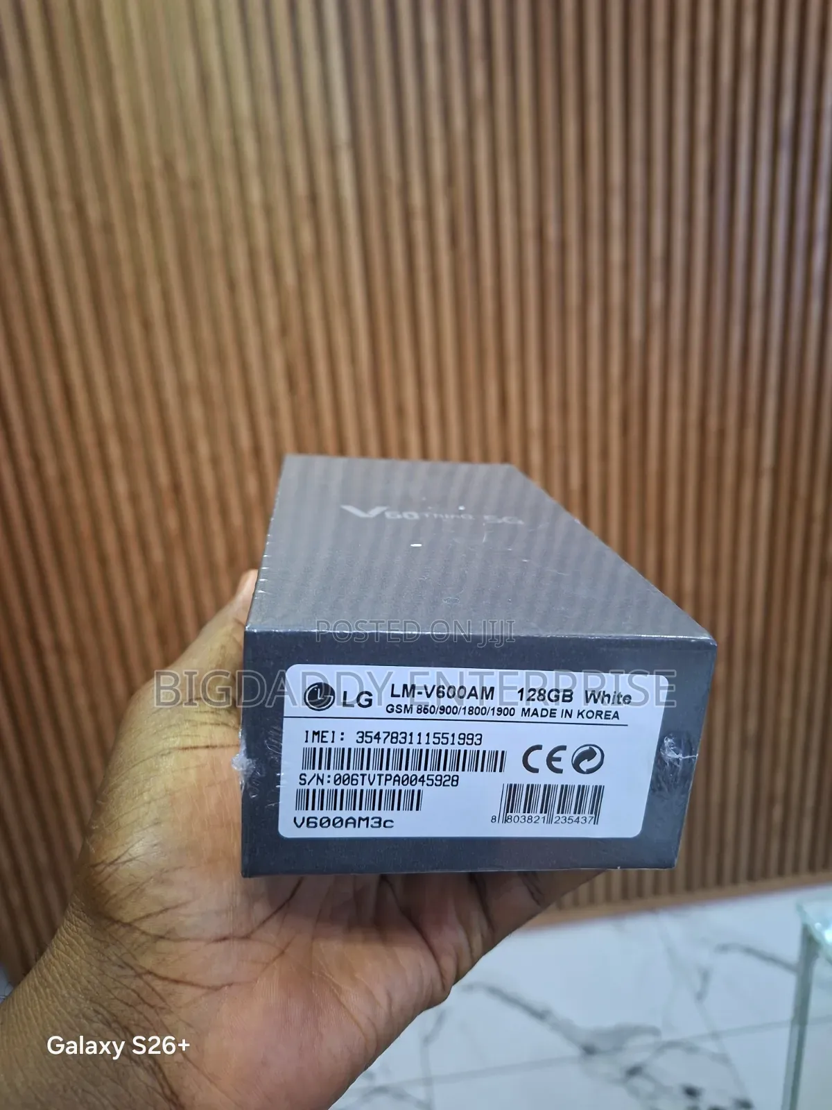 New LG V60 ThinQ 5G 128 GB Black