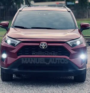Toyota RAV4 LE AWD 2020 Red