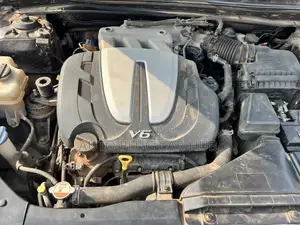 Hyundai Grandeur 2015 Black