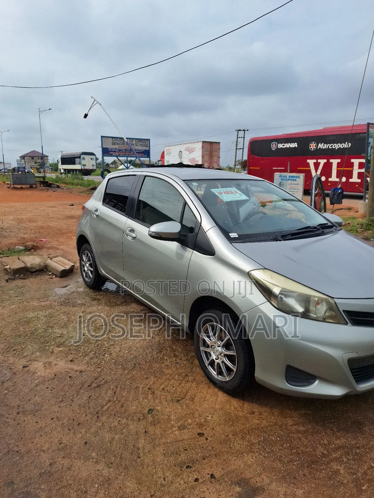 Toyota Vitz 1.3 AWD 3dr 2011 Gray