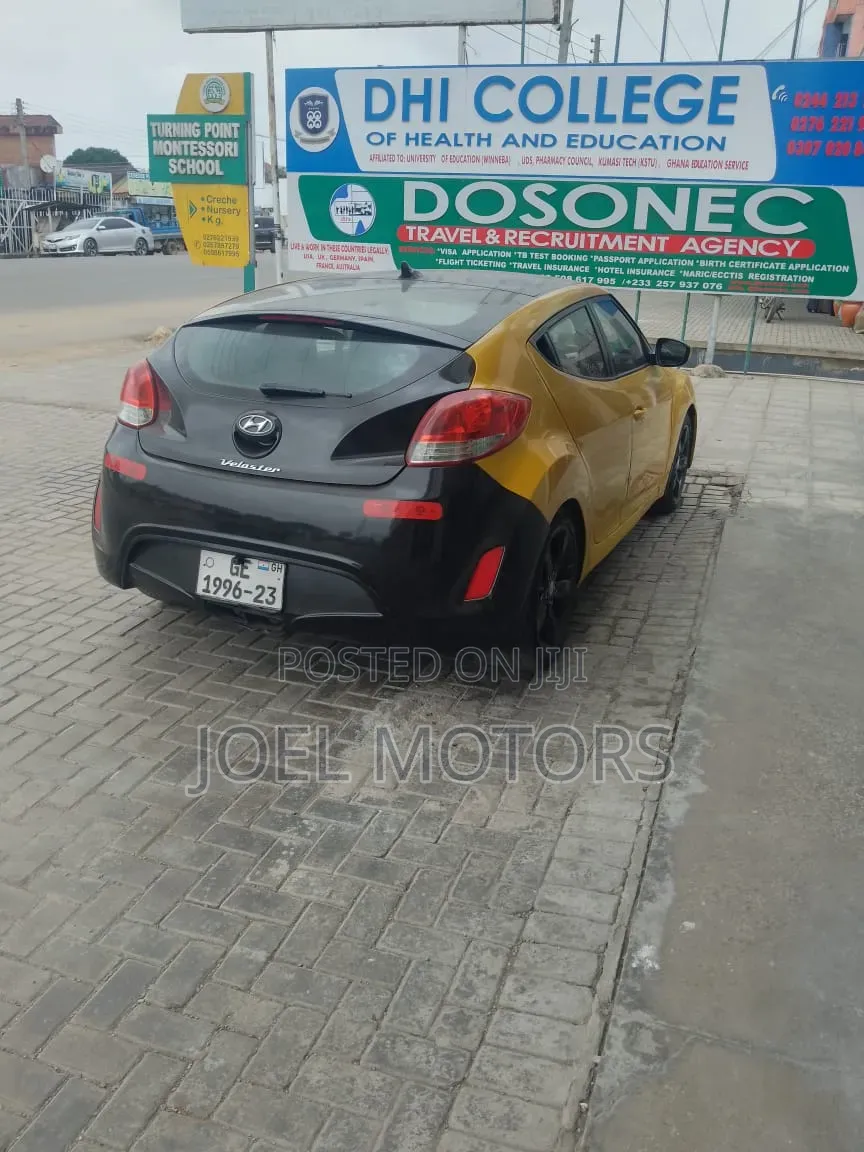 Hyundai Veloster 2013 Yellow