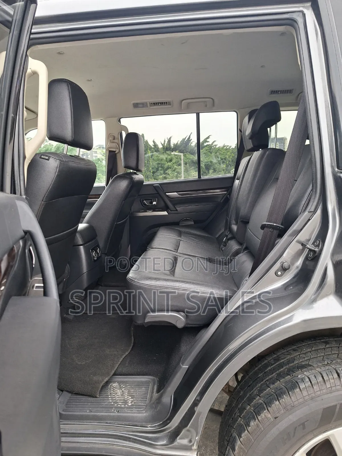 Mitsubishi Pajero 2019 Gray