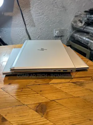 Laptop HP EliteBook 845 G8 1GB AMD Ryzen 7 SSD 512GB
