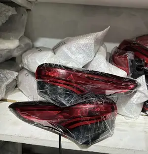 Highlander 2020-2021-2022-2023-2024-2025 Taillight Pair