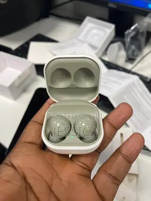 Headphones, Earphones and Bluetooth Speakers