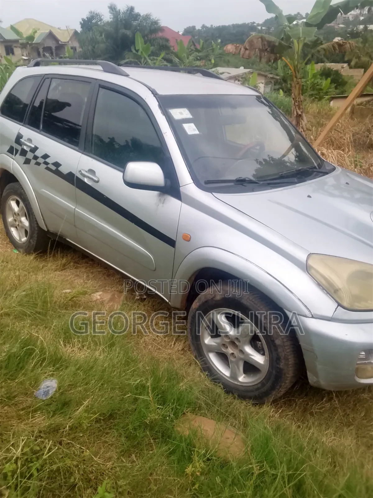 Toyota RAV4 2010 Silver