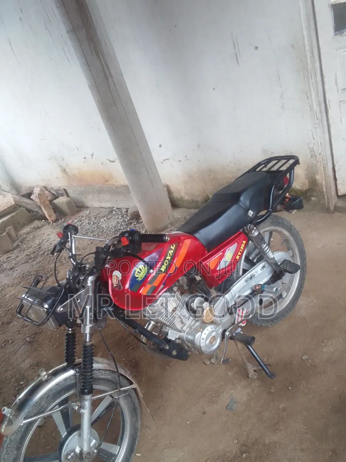 Royal RY125 2025 Red
