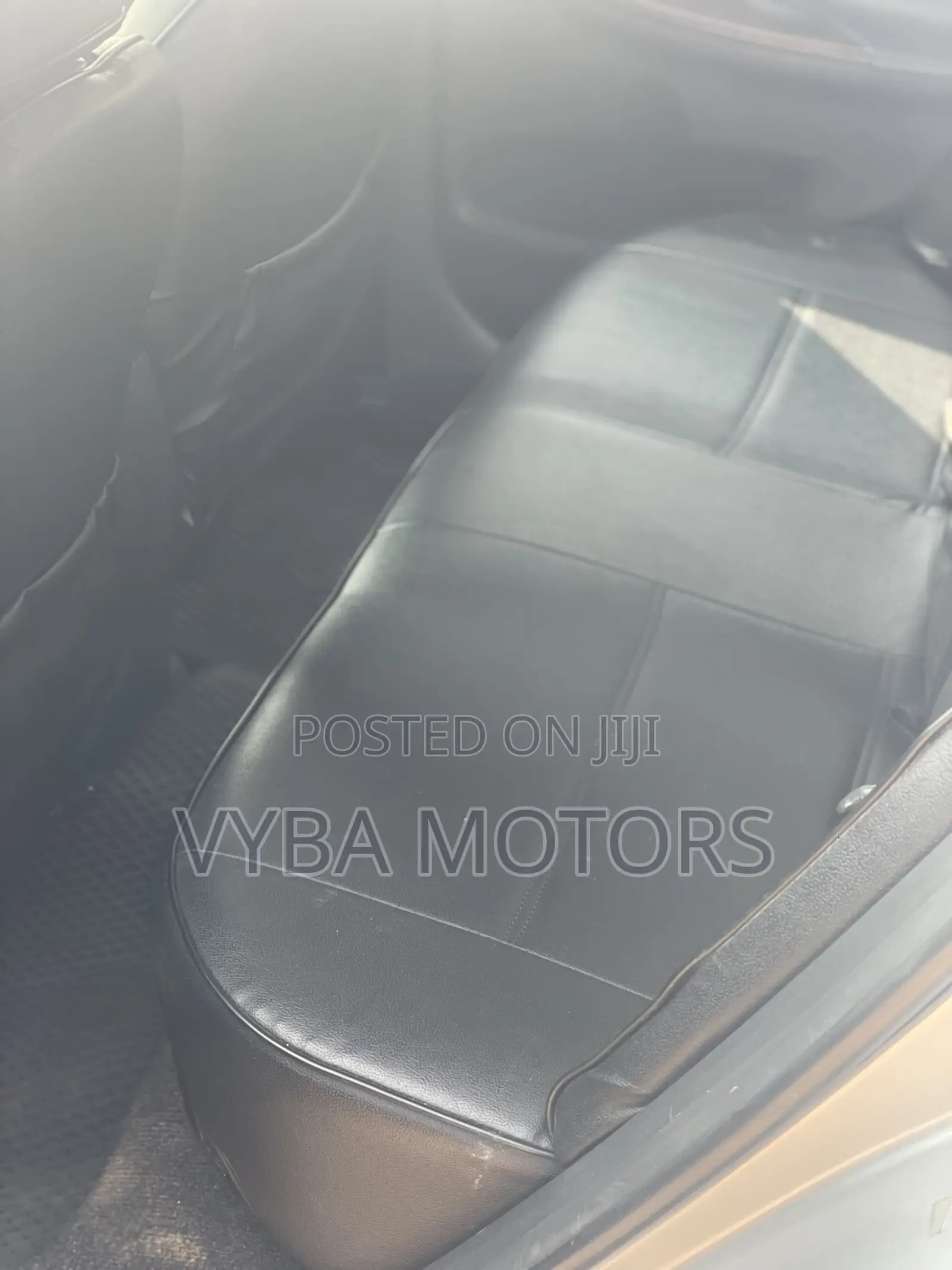 Toyota Corolla 2011 Silver