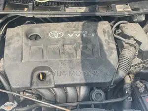 Toyota Corolla 2011 Silver