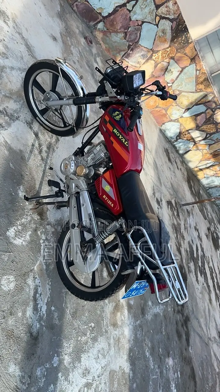 Royal RY125 2025 Red