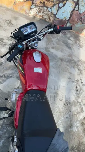Royal RY125 2025 Red