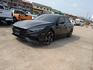 Hyundai Elantra 2023 Black