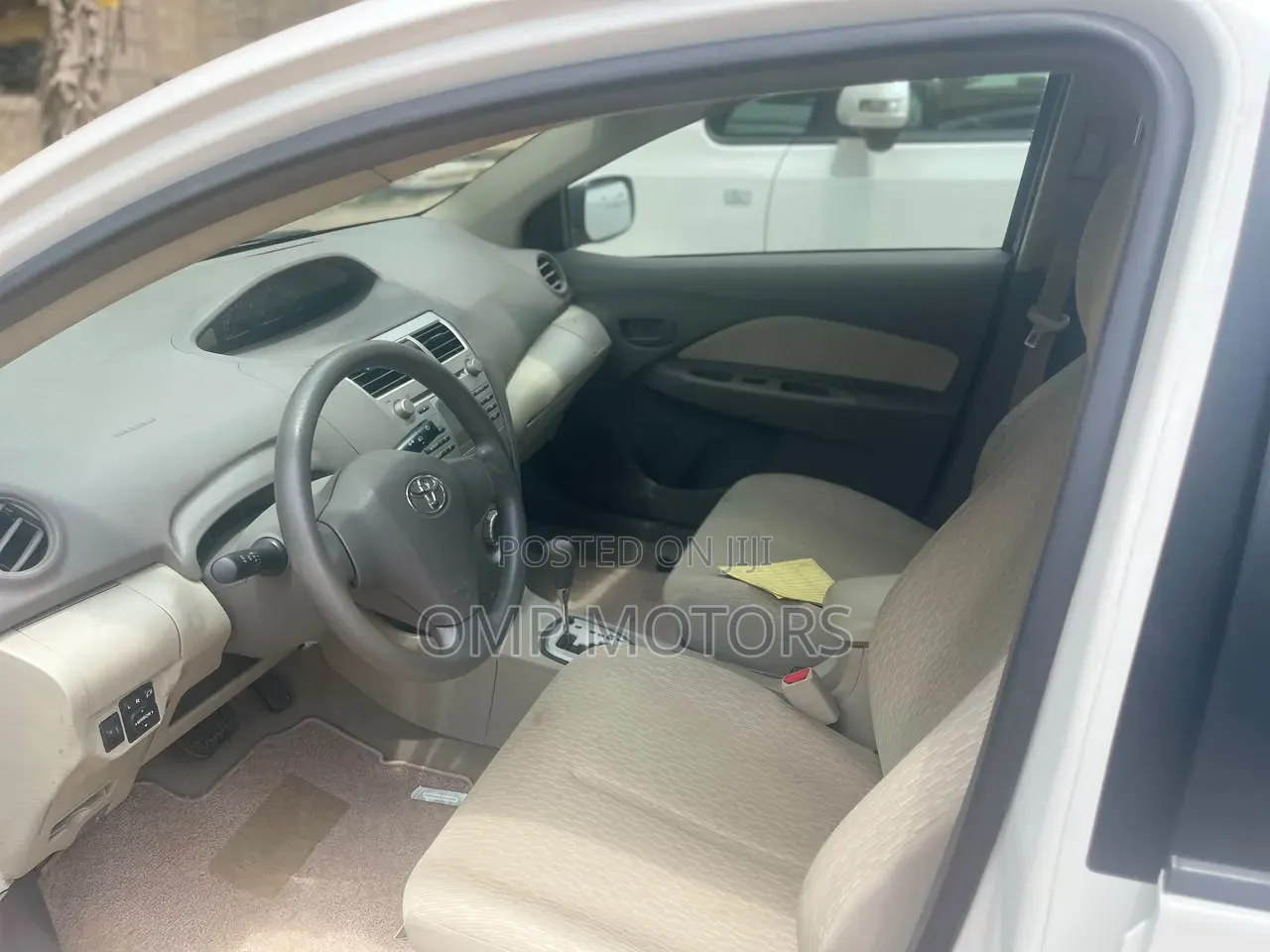 Toyota Belta 2011 White