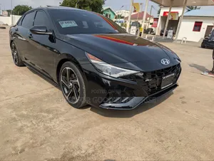 Hyundai Elantra 2023 Black
