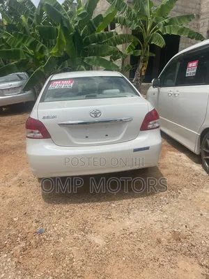 Toyota Belta 2011 White
