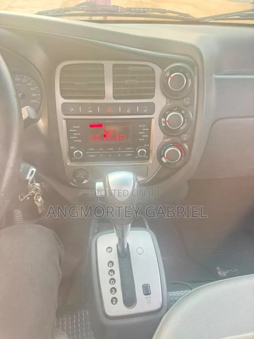 Kia Bongo 2012 White