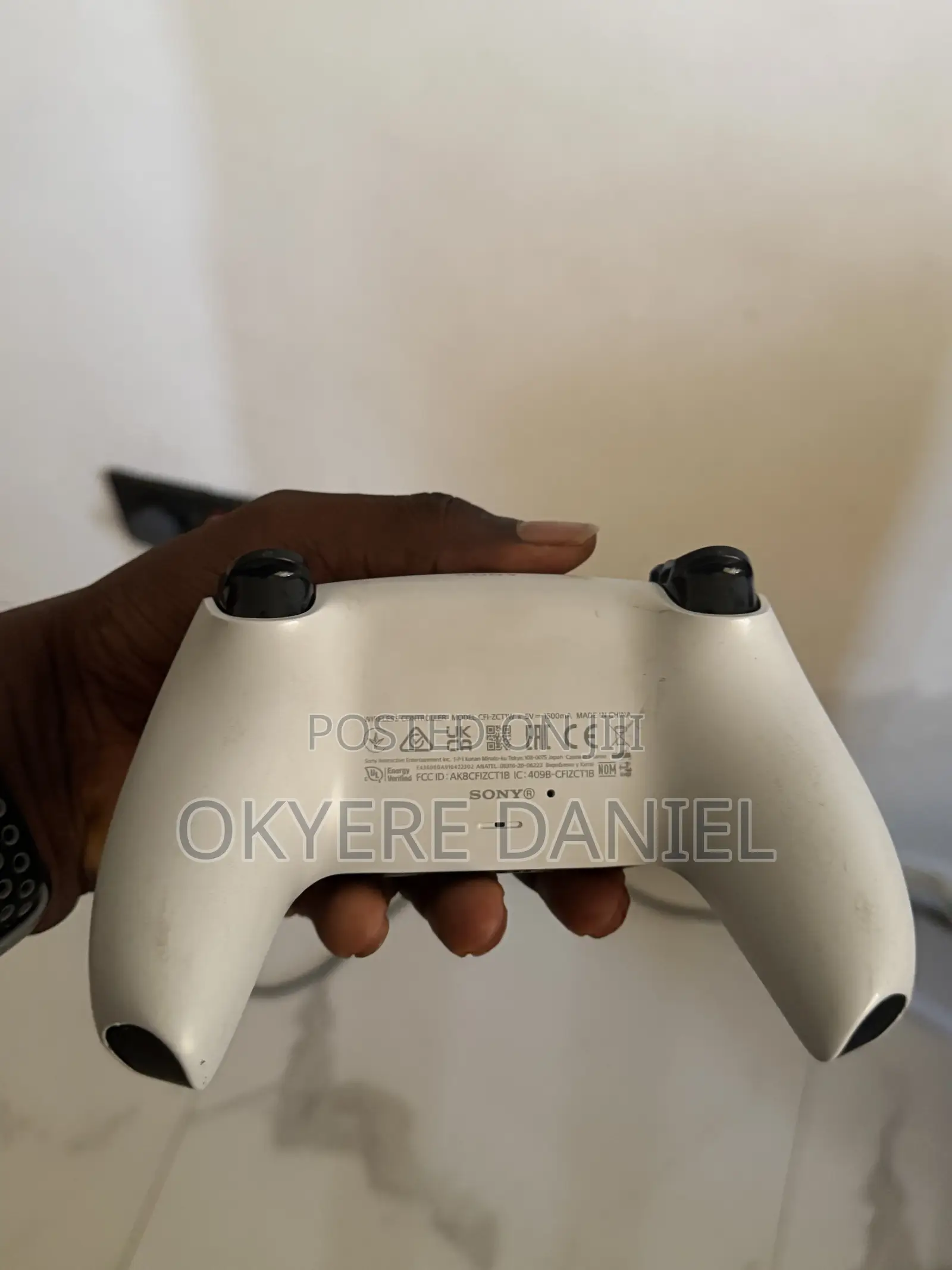pS5 Controller