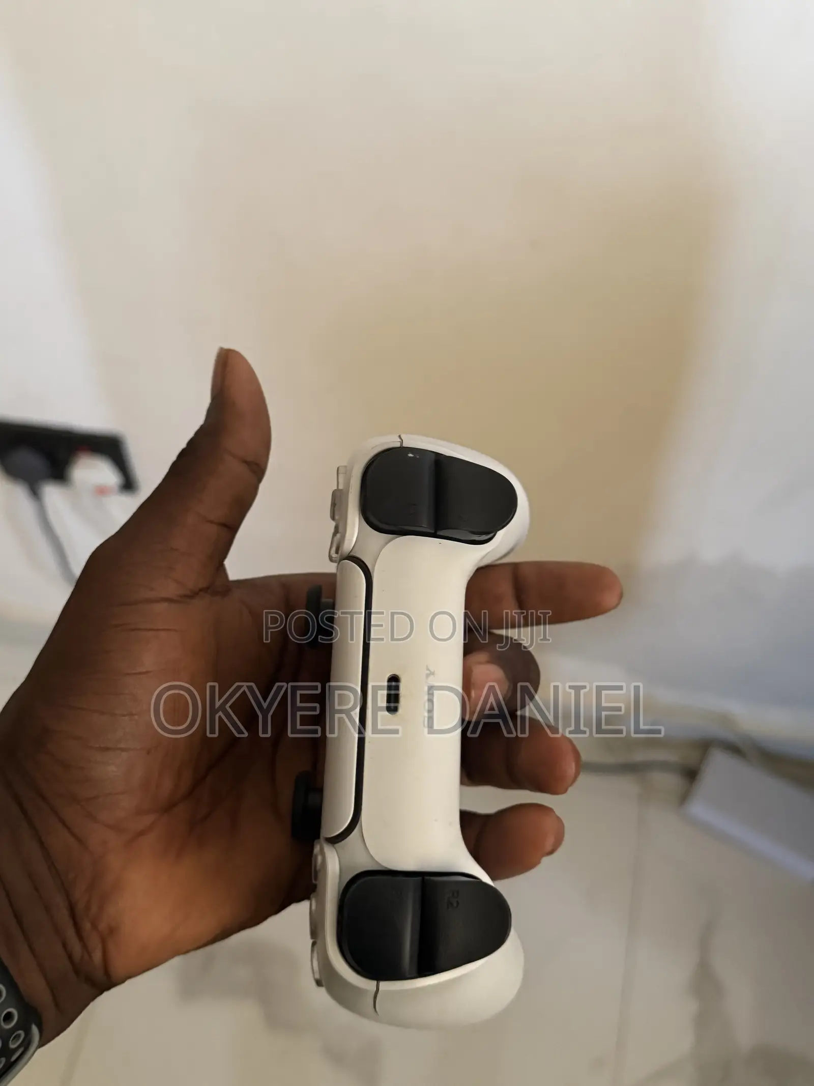 pS5 Controller