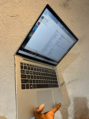 Laptop HP EliteBook 845 G10 16GB AMD Ryzen 7 SSD 512GB